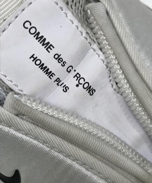 NIKE（ナイキ）NIKE (ナイキ) COMME des GARCONS HOMME PLUS (コムデギャルソンオムプリュス) ローカットスニーカー ホワイト サイズ:US9/UK8/EUR42.5/cm27/BR40.5/CN270の古着・服飾アイテム