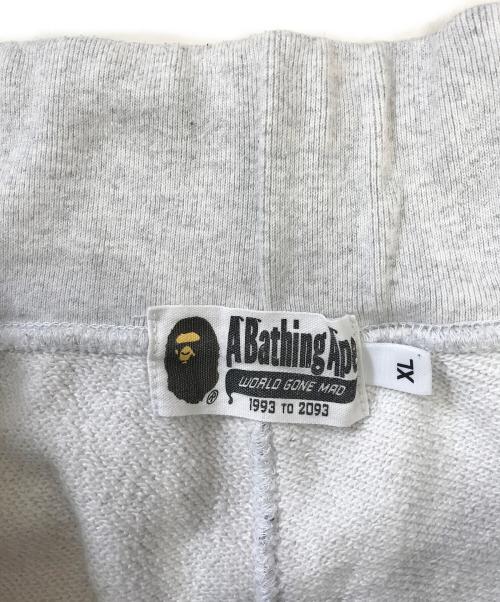 A BATHING APE（アベイシングエイプ）A BATHING APE (アベイシングエイプ) サルカモスウェットハーフパンツ グレー サイズ:XLの古着・服飾アイテム