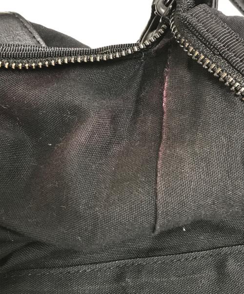 Y's（ワイズ）Y's (ワイズ) NYLON OXFORD ASYMMETRIC SHOULDER BAG ブラックの古着・服飾アイテム