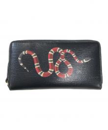 GUCCI（グッチ）の古着「スネークラウンドジップウォレット」｜ブラック