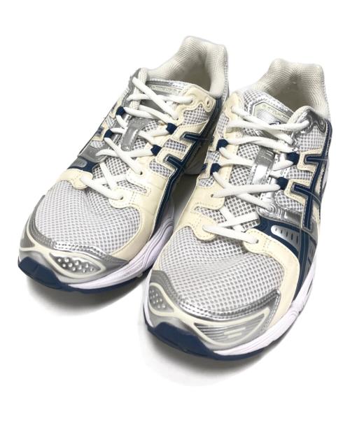 asics（アシックス）asics (アシックス) GEL-NIMBUS 9 ホワイト サイズ:CM28.5/EURO44.5/US12/UK10/BR42/CN285(2.5)の古着・服飾アイテム