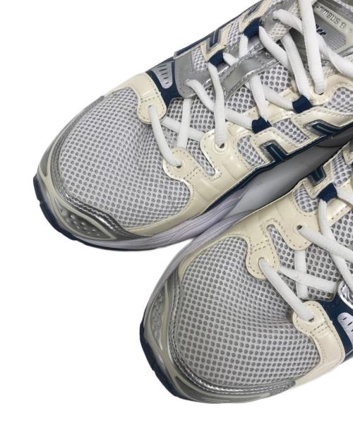 asics（アシックス）asics (アシックス) GEL-NIMBUS 9 ホワイト サイズ:CM28.5/EURO44.5/US12/UK10/BR42/CN285(2.5)の古着・服飾アイテム