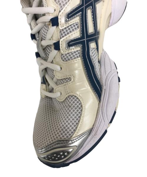 asics（アシックス）asics (アシックス) GEL-NIMBUS 9 ホワイト サイズ:CM28.5/EURO44.5/US12/UK10/BR42/CN285(2.5)の古着・服飾アイテム