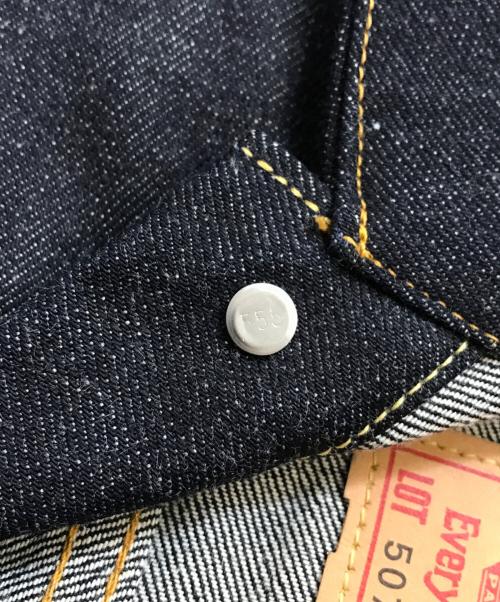 LEVI'S（リーバイス）LEVI'S (リーバイス) 復刻2ndデニムジャケット インディゴ サイズ:44 未使用品の古着・服飾アイテム