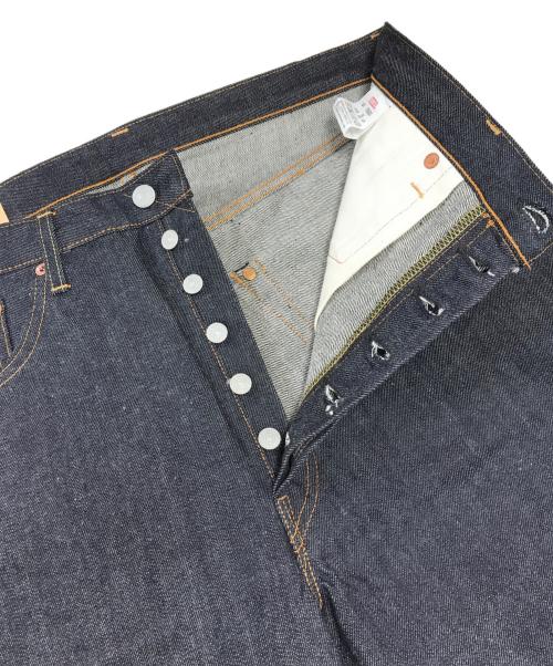 LEVI'S（リーバイス）LEVI'S (リーバイス) 復刻デニムパンツ インディゴ サイズ:W36 L36 未使用品の古着・服飾アイテム