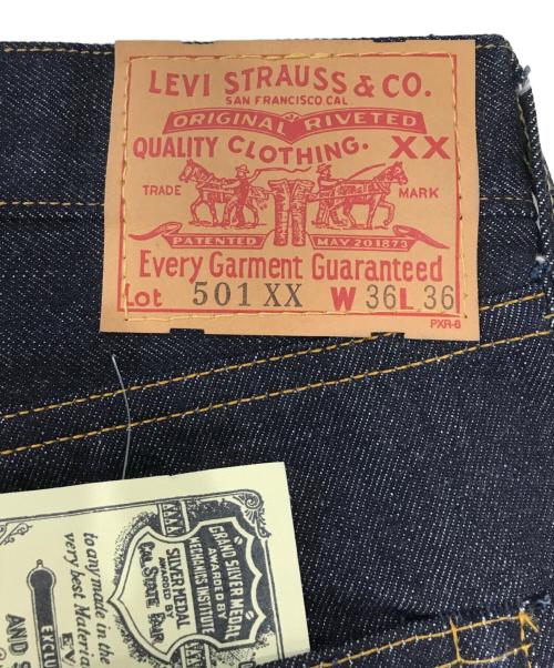 LEVI'S（リーバイス）LEVI'S (リーバイス) 復刻デニムパンツ インディゴ サイズ:W36 L36 未使用品の古着・服飾アイテム