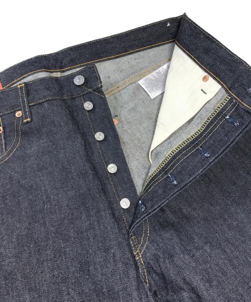 LEVI'S（リーバイス）LEVI'S (リーバイス) 復刻デニムパンツ インディゴ サイズ:W36 L36 未使用品の古着・服飾アイテム
