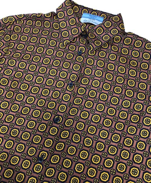 PRADA（プラダ）PRADA (プラダ) 総柄シルクシャツ ブラウン サイズ:40の古着・服飾アイテム