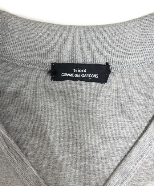 tricot COMME des GARCONS（トリココムデギャルソン）tricot COMME des GARCONS (トリココムデギャルソン) エンブレムプリントカーディガン グレー サイズ:表記なしの古着・服飾アイテム