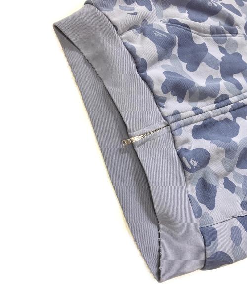 A BATHING APE（アベイシングエイプ）A BATHING APE (アベイシングエイプ) 1st Camo Heavy Wash Cropped Fit Zip Hoodie ブルー サイズ:Mの古着・服飾アイテム