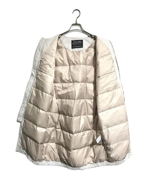 LOFT LABO（ロフトラボ）LOFT LABO (ロフトラボ) ノーカラーダウンジップコート ホワイト サイズ:1の古着・服飾アイテム