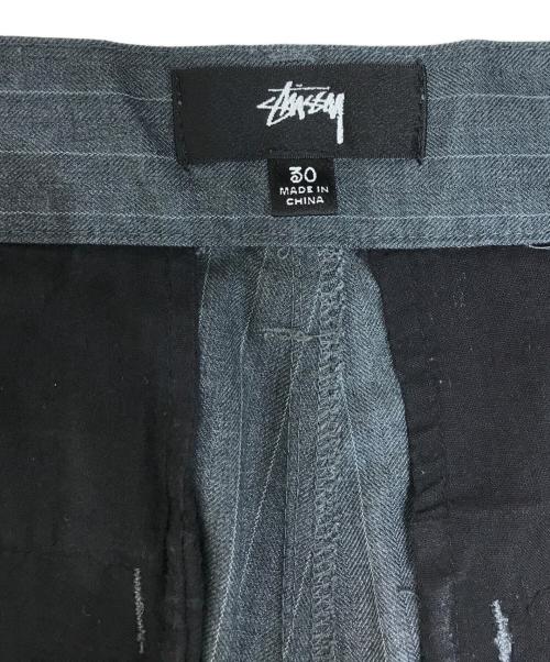 stussy（ステューシー）stussy (ステューシー) striped volume pleated trouser グレー サイズ:30の古着・服飾アイテム