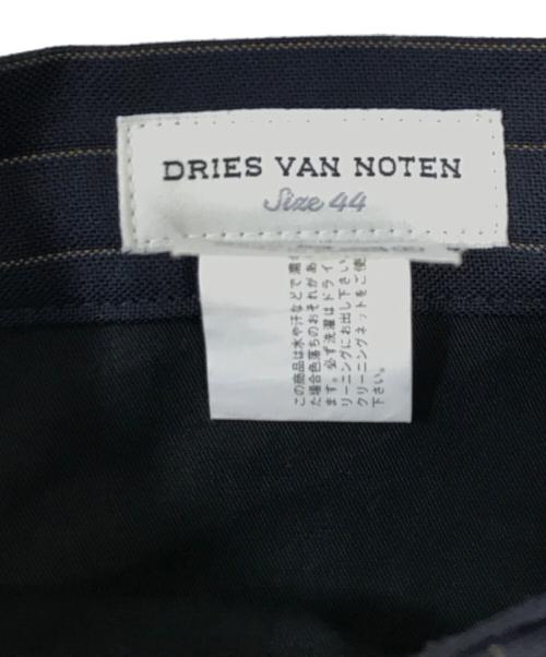 DRIES VAN NOTEN（ドリスヴァンノッテン）DRIES VAN NOTEN (ドリスヴァンノッテン) ベルト付きストライプパンツ ネイビー サイズ:44の古着・服飾アイテム
