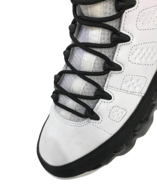 NIKE（ナイキ）NIKE (ナイキ) AIR JORDAN 9 ホワイト×ブラック サイズ:US8.5/UK7.5/EUR42/cm26.5/BR40/CN265(2.5)の古着・服飾アイテム
