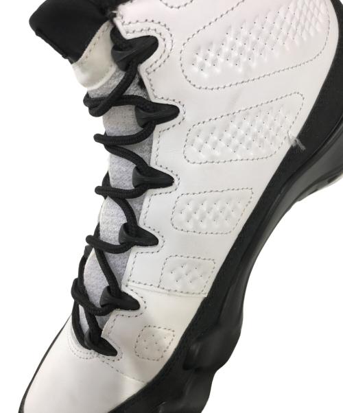 NIKE（ナイキ）NIKE (ナイキ) AIR JORDAN 9 ホワイト×ブラック サイズ:US8.5/UK7.5/EUR42/cm26.5/BR40/CN265(2.5)の古着・服飾アイテム