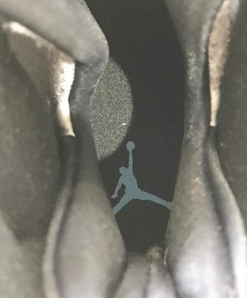 NIKE（ナイキ）NIKE (ナイキ) AIR JORDAN 9 ホワイト×ブラック サイズ:US8.5/UK7.5/EUR42/cm26.5/BR40/CN265(2.5)の古着・服飾アイテム