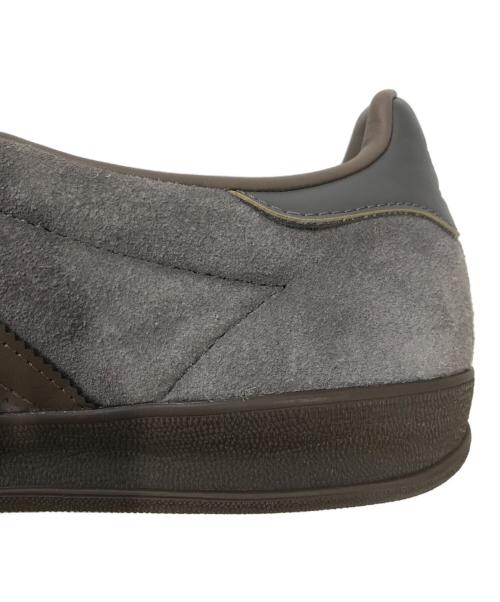 adidas（アディダス）adidas (アディダス) Gazelle Indoor グレー サイズ:US10.5/UK10/FR44 1/3 /JP285/CHN275の古着・服飾アイテム