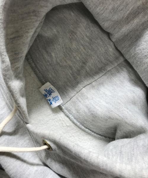 Champion（チャンピオン）Champion (チャンピオン) 2段プリントリバースウィーブパーカー グレー サイズ:SMALLの古着・服飾アイテム