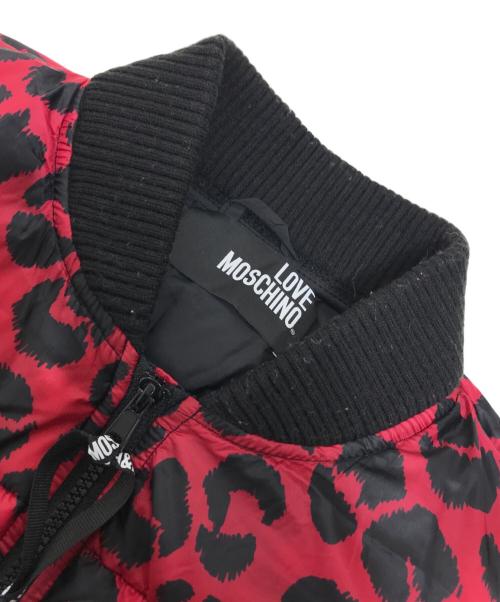 LOVE MOSCHINO（ラブモスキーノ）LOVE MOSCHINO (ラブモスキーノ) 総柄ベスト レッド サイズ:38の古着・服飾アイテム