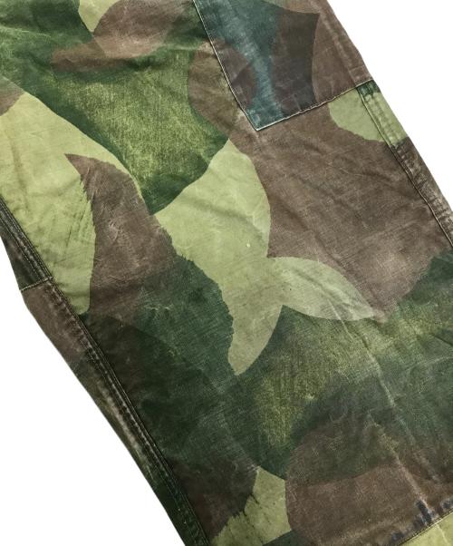 VINTAGE MILITARY（ヴィンテージ ミリタリー）VINTAGE MILITARY (ヴィンテージ ミリタリー) Belgian Army(ベルギー軍) 50’s ブラッシュストロークカモパンツ グリーン サイズ:5の古着・服飾アイテム