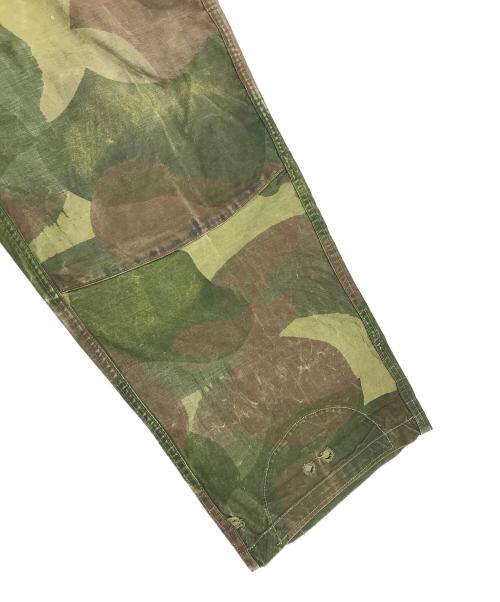 VINTAGE MILITARY（ヴィンテージ ミリタリー）VINTAGE MILITARY (ヴィンテージ ミリタリー) Belgian Army(ベルギー軍) 50’s ブラッシュストロークカモパンツ グリーン サイズ:5の古着・服飾アイテム