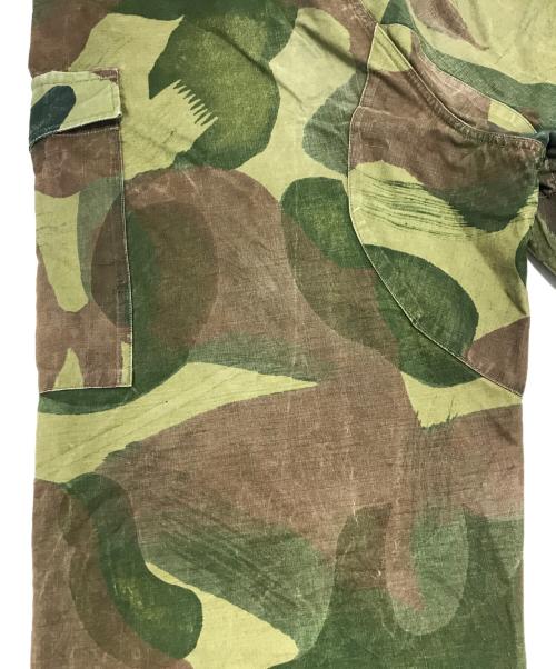 VINTAGE MILITARY（ヴィンテージ ミリタリー）VINTAGE MILITARY (ヴィンテージ ミリタリー) Belgian Army(ベルギー軍) 50’s ブラッシュストロークカモパンツ グリーン サイズ:5の古着・服飾アイテム