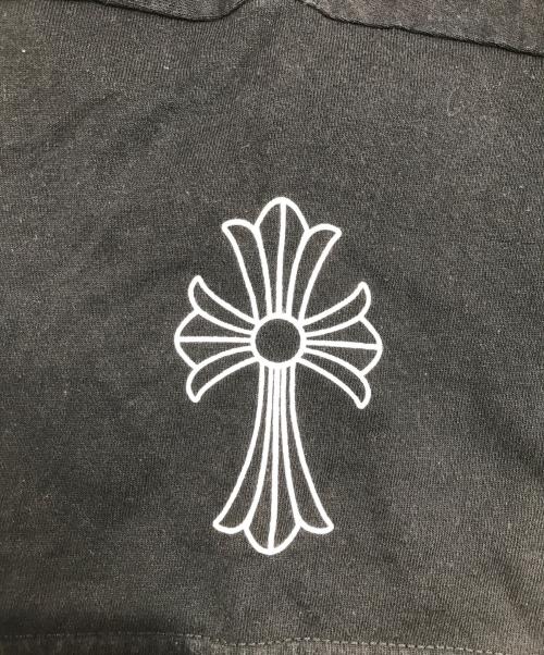CHROME HEARTS（クロムハーツ）CHROME HEARTS (クロムハーツ) オールドスクロールラベルプリントクルーネック ブラック サイズ:MEDIUMの古着・服飾アイテム