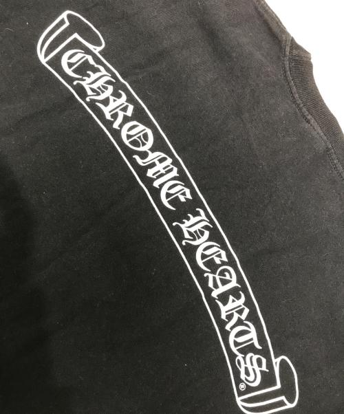 CHROME HEARTS（クロムハーツ）CHROME HEARTS (クロムハーツ) オールドスクロールラベルプリントクルーネック ブラック サイズ:MEDIUMの古着・服飾アイテム