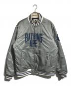 A BATHING APEアベイシングエイプ）の古着「SOLID CAMO NYC LOGO NYLON VARSITY JACKET」｜グレー