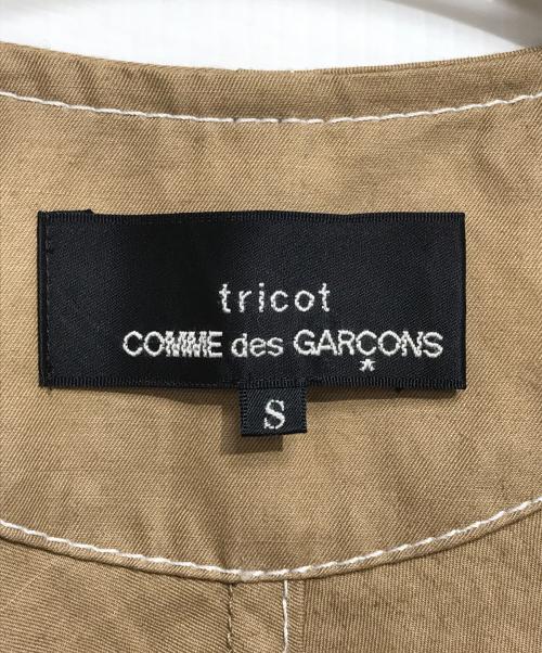tricot COMME des GARCONS（トリココムデギャルソン）tricot COMME des GARCONS (トリココムデギャルソン) レース切替ノーカラージャケット ベージュ サイズ:Sの古着・服飾アイテム
