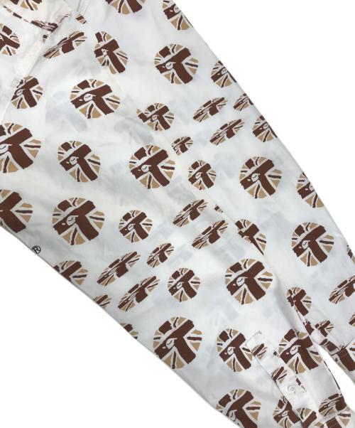 A BATHING APE（アベイシングエイプ）A BATHING APE (アベイシングエイプ) ユニオンジャックエイプヘッドシャツ ホワイト×ブラウン サイズ:Lの古着・服飾アイテム