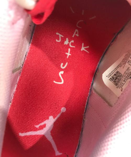 NIKE（ナイキ）NIKE Travis Scott AIR JORDAN 1 RETRO LOW OG SP TRAVIS SCOTT ホワイト×ピンク サイズ:US10.5/UK9.5/EUR44.5/cm28.5/BR42.5/CN285の古着・服飾アイテム