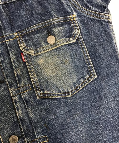 LEVI'S（リーバイス）LEVI'S (リーバイス) 復刻2ndデニムジャケット インディゴ サイズ:38の古着・服飾アイテム