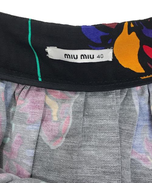 MIU MIU（ミュウミュウ）MIU MIU (ミュウミュウ) 花柄スカート ブラック サイズ:40の古着・服飾アイテム