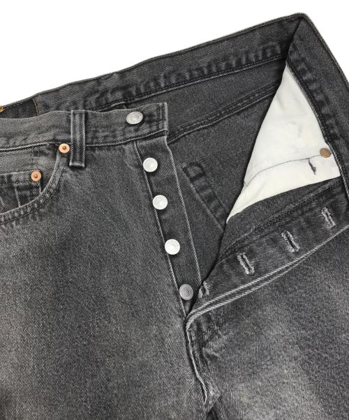 LEVI'S（リーバイス）LEVI'S (リーバイス) 後染めブラックデニム ブラック サイズ:W31 L32の古着・服飾アイテム