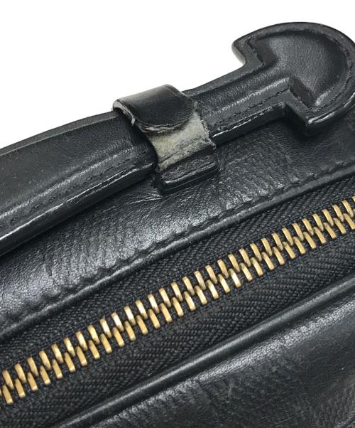 LOUIS VUITTON（ルイ ヴィトン）LOUIS VUITTON (ルイ ヴィトン) ショルダーバッグ ブラックの古着・服飾アイテム