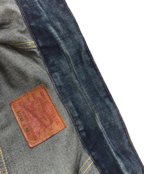 LEVI'S（リーバイス）LEVI'S (リーバイス) 復刻2ndデニムジャケット インディゴ サイズ:40の古着・服飾アイテム