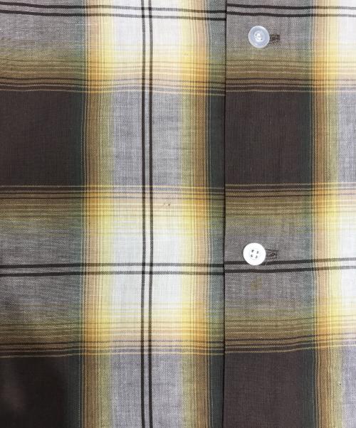 VAN HEUSEN（ヴァンヒューセン/バンヒューゼン）VAN HEUSEN (ヴァンヒューセン/バンヒューゼン) オンブレチェックシャツ イエロー サイズ:Mの古着・服飾アイテム