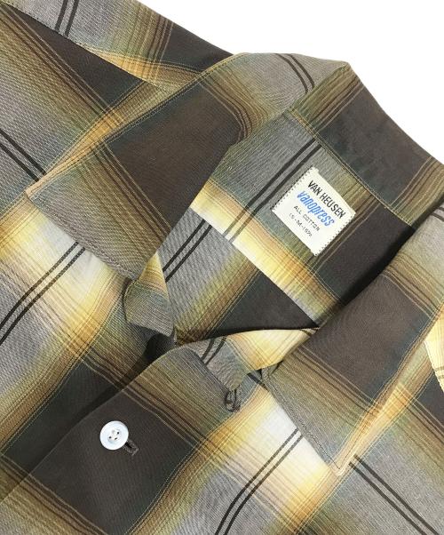 VAN HEUSEN（ヴァンヒューセン/バンヒューゼン）VAN HEUSEN (ヴァンヒューセン/バンヒューゼン) オンブレチェックシャツ イエロー サイズ:Mの古着・服飾アイテム