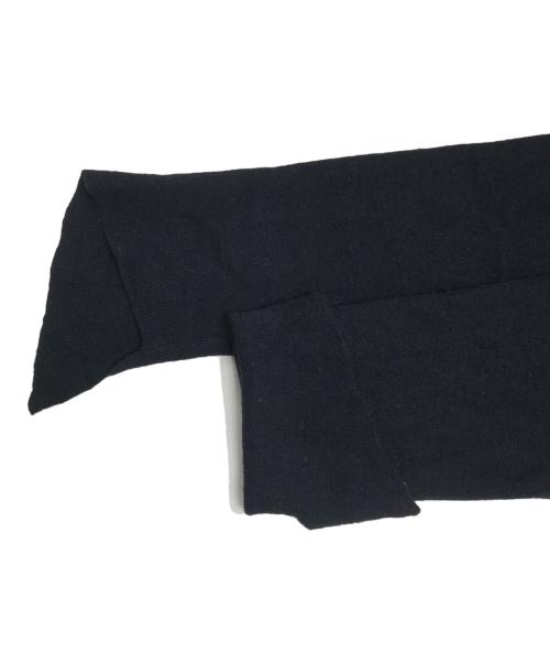 ANN DEMEULEMEESTER（アンドゥムルメステール）ANN DEMEULEMEESTER (アンドゥムルメステール) バック変形Vネックニット ブラック サイズ:38の古着・服飾アイテム