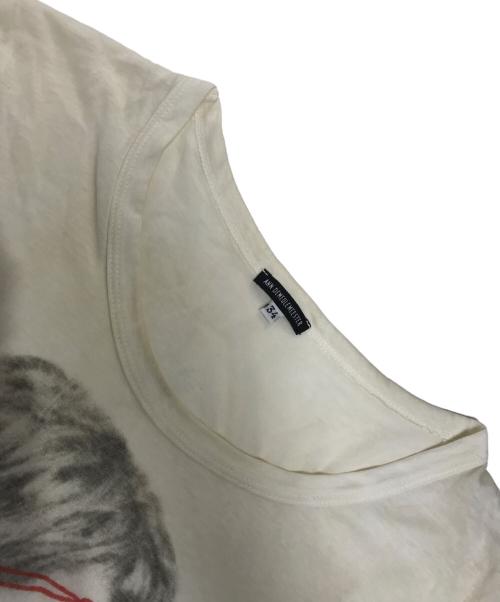 ANN DEMEULEMEESTER（アンドゥムルメステール）ANN DEMEULEMEESTER (アンドゥムルメステール) 息子プリントアシメカットソー ホワイト サイズ:34の古着・服飾アイテム