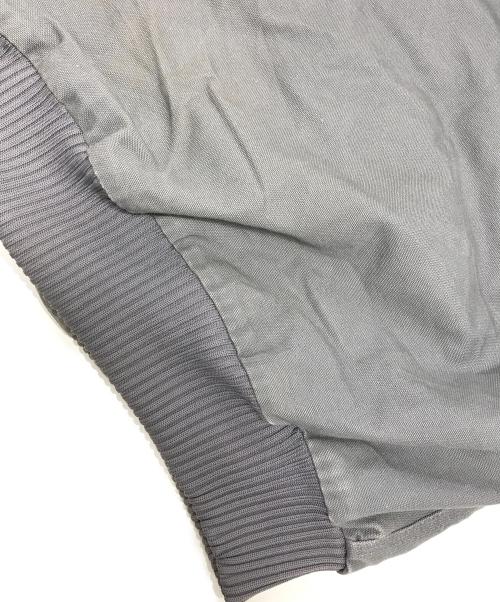 CarHartt（カーハート）CarHartt (カーハート) アクティブジャケット グレー サイズ:XLの古着・服飾アイテム