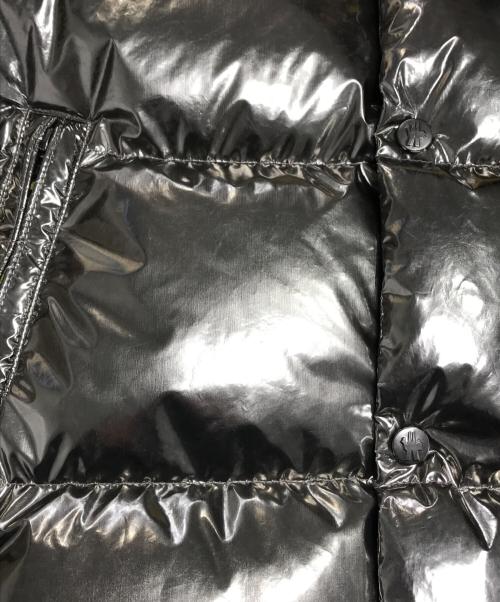 MONCLER（モンクレール）MONCLER (モンクレール) リバーシブルダウンジャケット メタリック×イエロー サイズ:2の古着・服飾アイテム