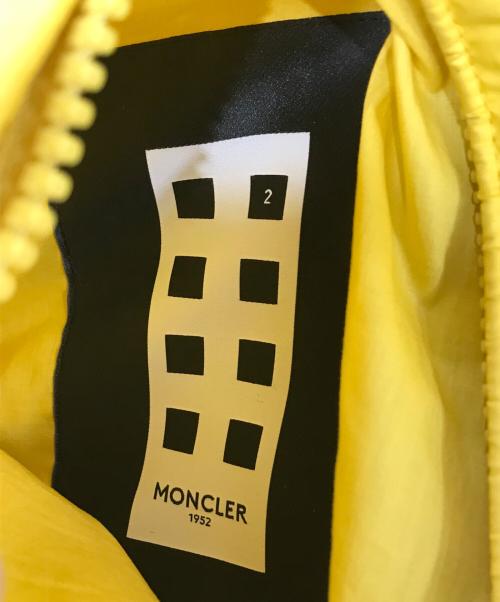 MONCLER（モンクレール）MONCLER (モンクレール) リバーシブルダウンジャケット メタリック×イエロー サイズ:2の古着・服飾アイテム