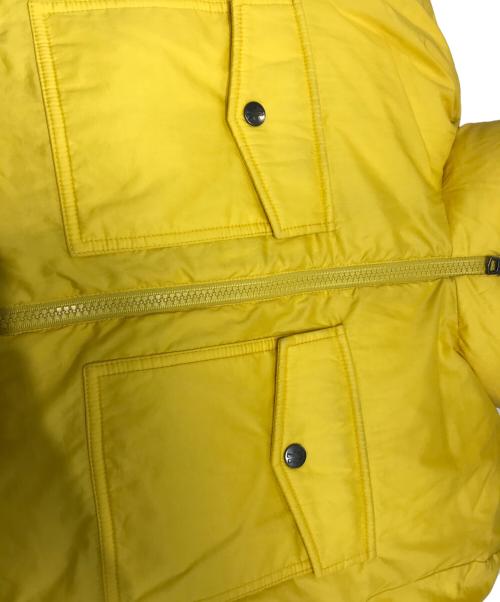 MONCLER（モンクレール）MONCLER (モンクレール) リバーシブルダウンジャケット メタリック×イエロー サイズ:2の古着・服飾アイテム