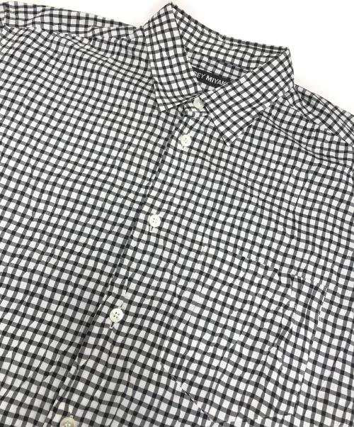 ISSEY MIYAKE（イッセイミヤケ）ISSEY MIYAKE (イッセイミヤケ) シワ加工シャツ ブラック サイズ:2の古着・服飾アイテム