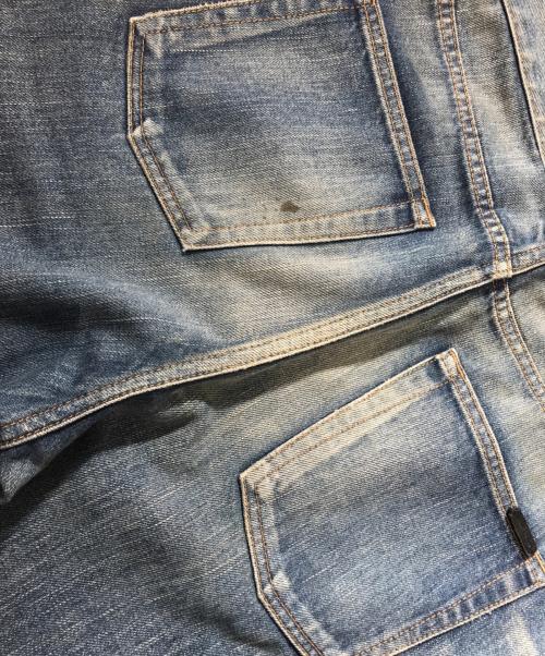 Saint Laurent Paris（サンローランパリ）Saint Laurent Paris (サンローランパリ) ウォッシュダメージ加工ストレートデニムパンツ インディゴ サイズ:28の古着・服飾アイテム