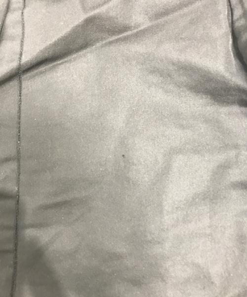 ISSEY MIYAKE（イッセイミヤケ）ISSEY MIYAKE (イッセイミヤケ) ポリオーバーツータックデザインパンツ ブラック サイズ:3の古着・服飾アイテム