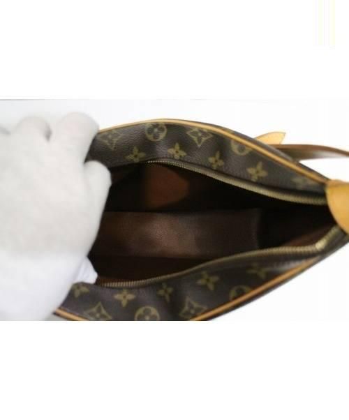 LOUIS VUITTON（ルイ ヴィトン）LOUIS VUITTON (ルイヴィトン) ブローニュ ベージュ サイズ:- モノグラム M51265 as0091の古着・服飾アイテム