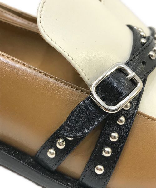 J&M DAVIDSON（ジェイ＆エム デヴィッドソン）J&M DAVIDSON (ジェイ＆エム デヴィッドソン) スタッズベルトローファー ブラウン サイズ:36の古着・服飾アイテム